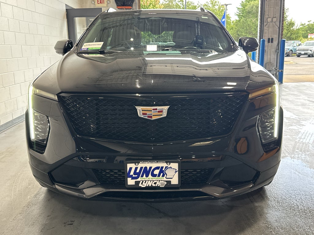 2024 Cadillac XT4 Sport