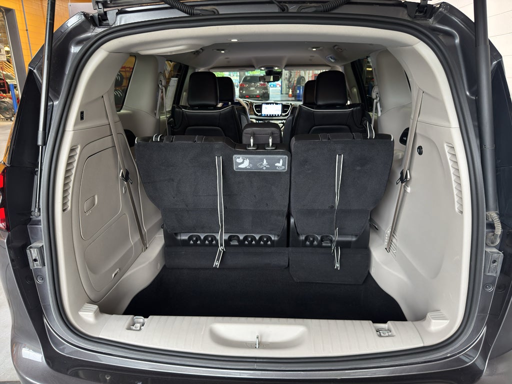2021 Chrysler Pacifica Hybrid Limited