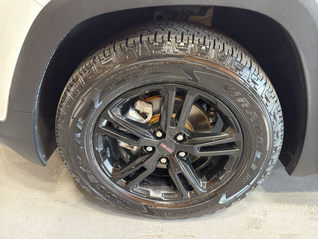 2022 GMC Terrain AT4