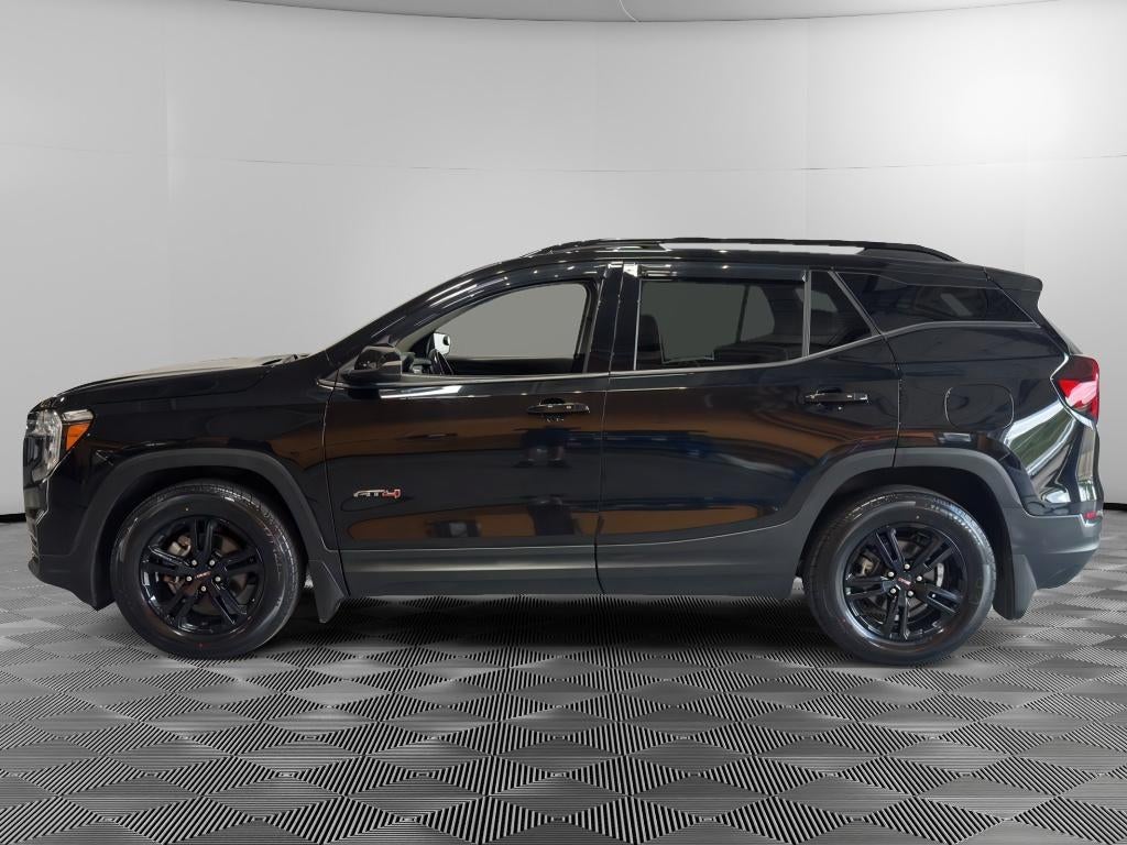 2022 GMC Terrain AT4