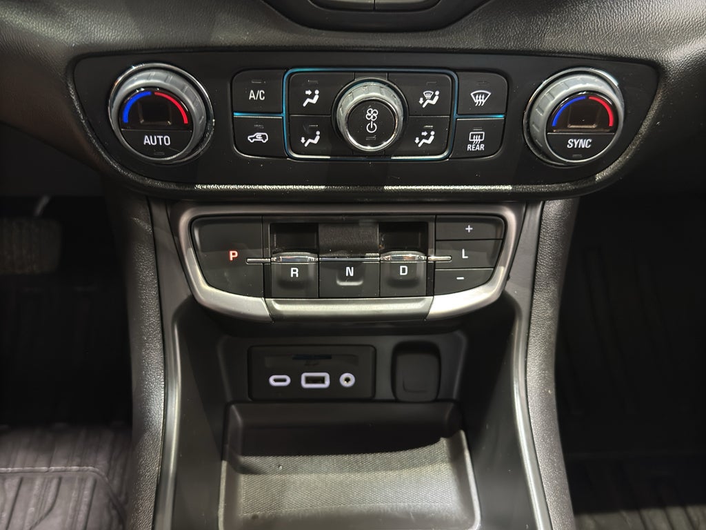 2022 GMC Terrain AT4