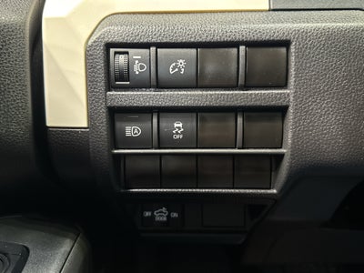 2024 Toyota Tacoma 4WD SR5