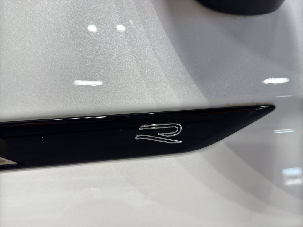 2022 Volkswagen Tiguan SEL R-Line